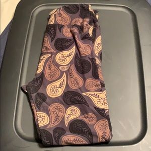 LuLaRoe OS leggings